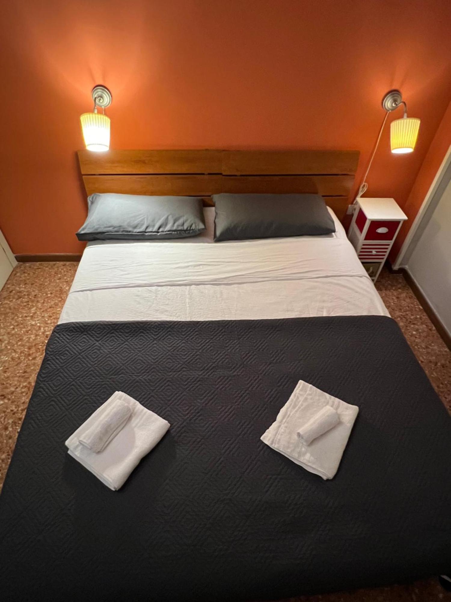 Amrani Rooms ヴェローナ エクステリア 写真